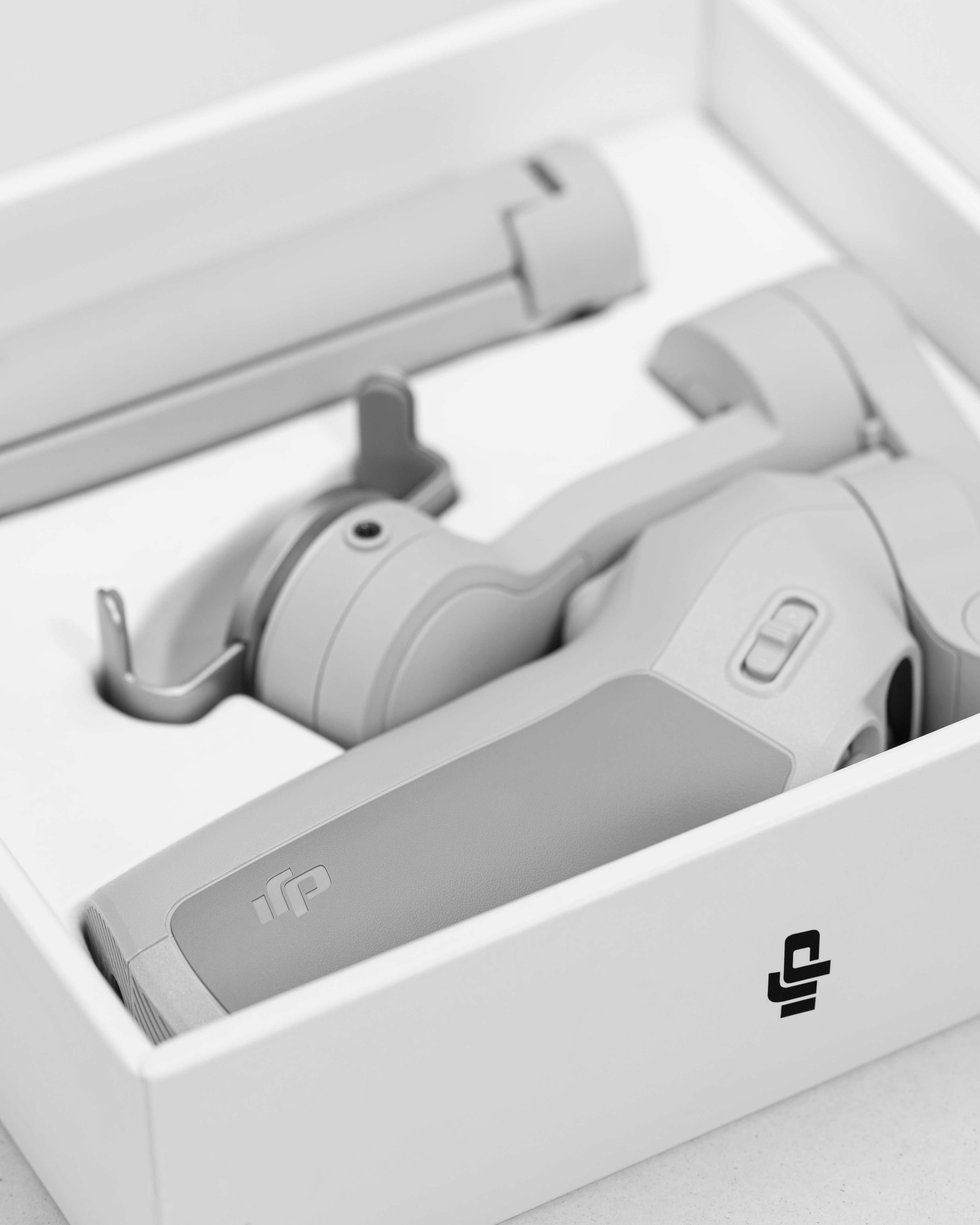 DJI OSMO Mobile SE Gimbal